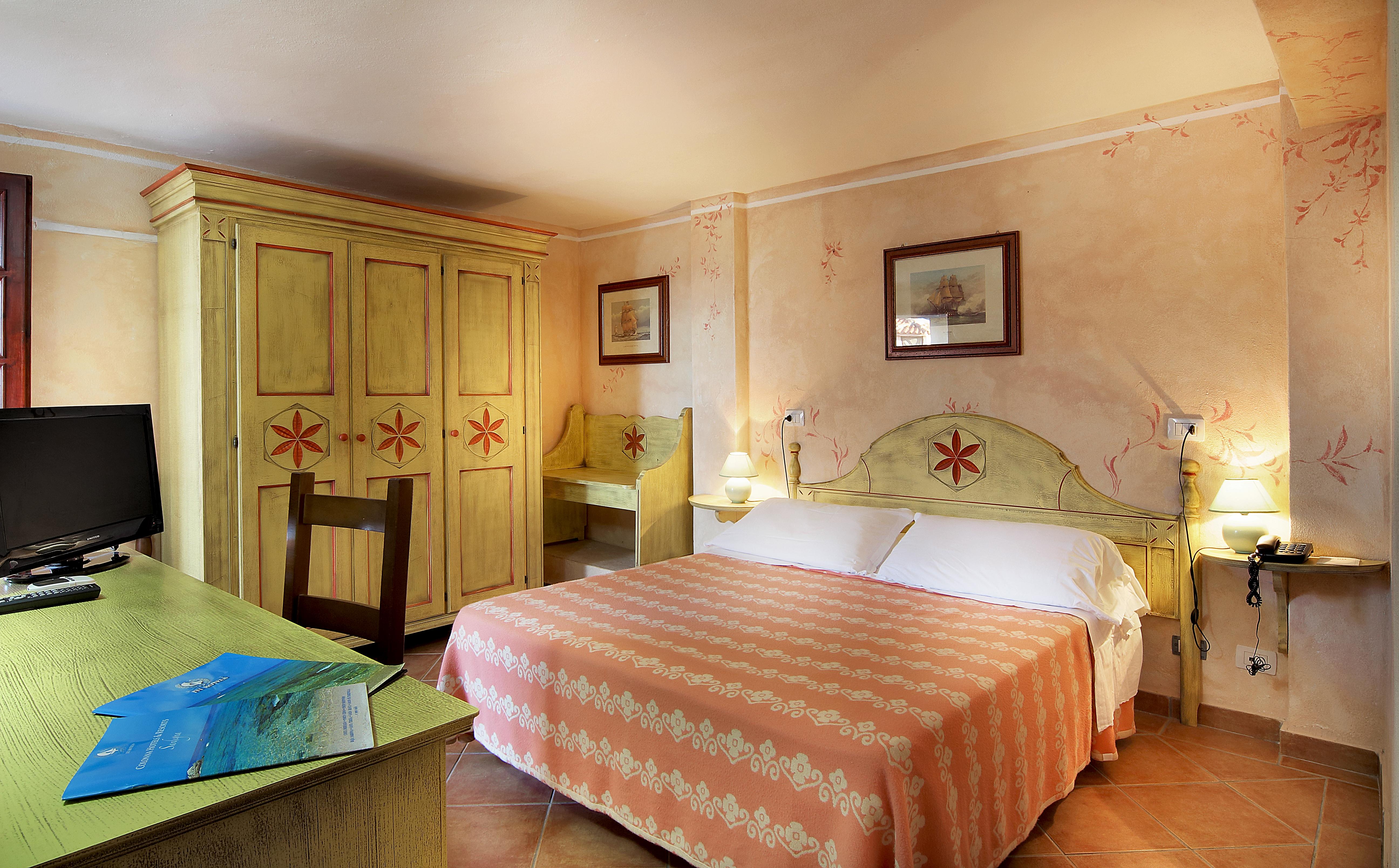 Colonna Beach Hotel Marinella Маринелла Экстерьер фото