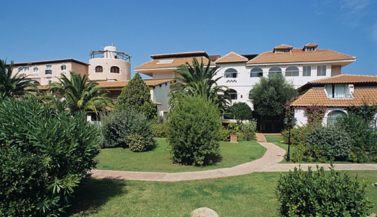 Colonna Beach Hotel Marinella Маринелла Экстерьер фото