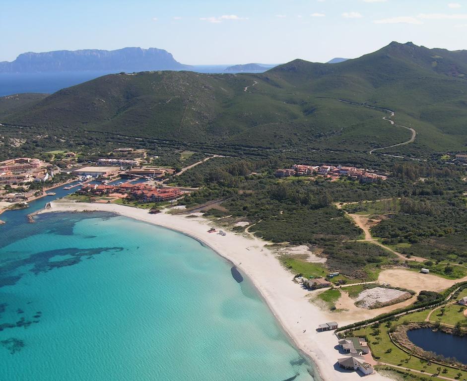 Colonna Beach Hotel Marinella Маринелла Экстерьер фото